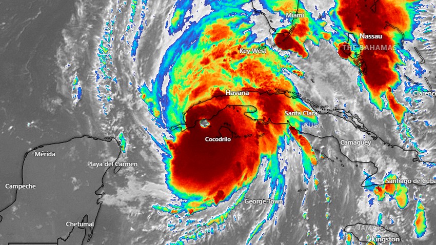 Hurricane Ian hits Cuba with heavy rain and strong winds, and Florida is its next destination