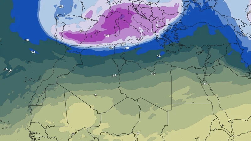 A polar mass is rushing towards southern Europe and the central Mediterranean, while the blocking system continues over the eastern Mediterranean. A polar mass is rushing towards southern Europe and the central Mediterranean, while the blocking system continues over the eastern Mediterranean.