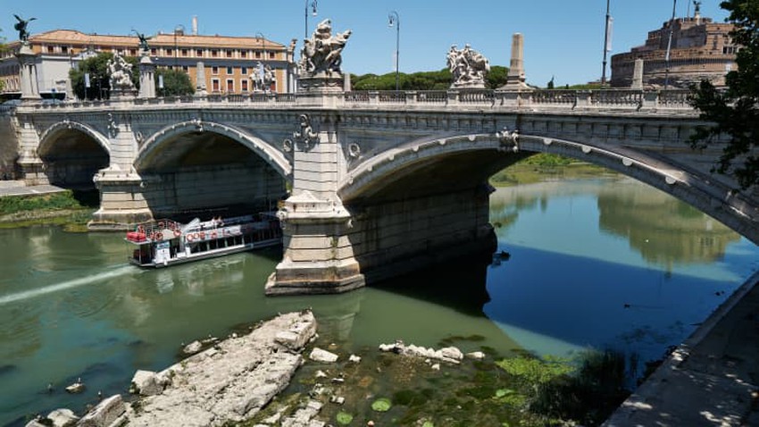 Italy declares a state of emergency to face the worst drought crisis in the past 70 years.. See photos