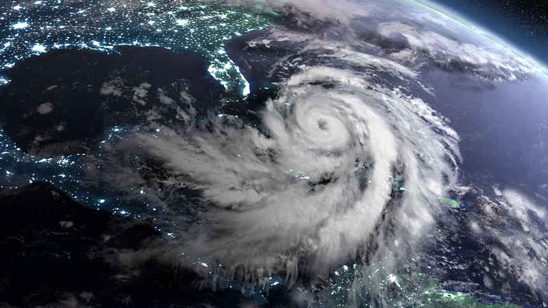 أمريكا: موسم الأعاصير المُدمّرة يقترب وارتفاع حرارة سطح مياه الأطلسي بمثابة وقود للحالات المدارية | عرب تايم أمريكا: موسم الأعاصير المُدمّرة يقترب وارتفاع حرارة سطح مياه الأطلسي بمثابة وقود للحالات المدارية | عرب تايم