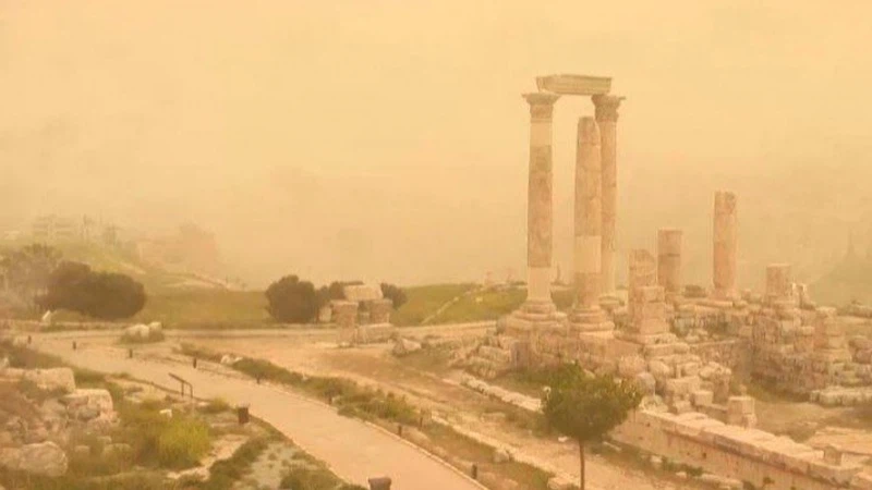 توصيات هامة للتعامل مع الأحوال الجوية الخماسينية المتوقع أن تؤثر على المملكة يوم الثلاثاء | عرب تايم توصيات هامة للتعامل مع الأحوال الجوية الخماسينية المتوقع أن تؤثر على المملكة يوم الثلاثاء | عرب تايم