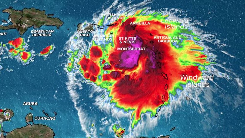 إعصار فيونا يتسبب بدمار واسع في جزيرة بورتوريكو وبايدن يعلن حالة الطوارئ