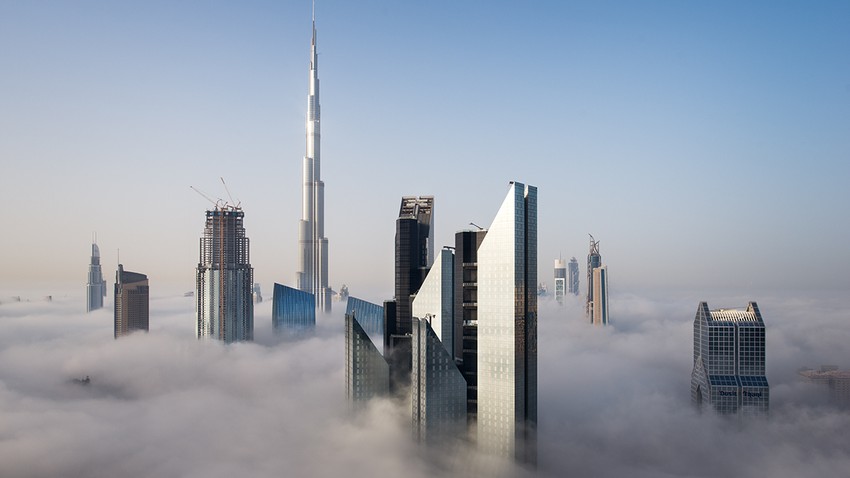 الإمارات | «الوطني للأرصاد» ضباب مُتوقع على أجزاء من الساحل الغربي و المناطق الداخلية الأيام القادمة 