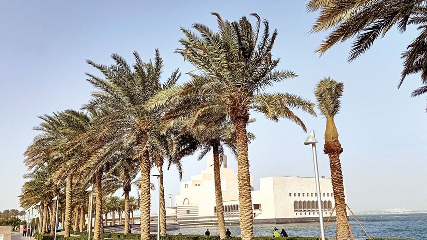 Qatar and Bahrain: Northwesterly wind activity from Saturday causes a decrease in temperature and an increase in dust and dust in some areas