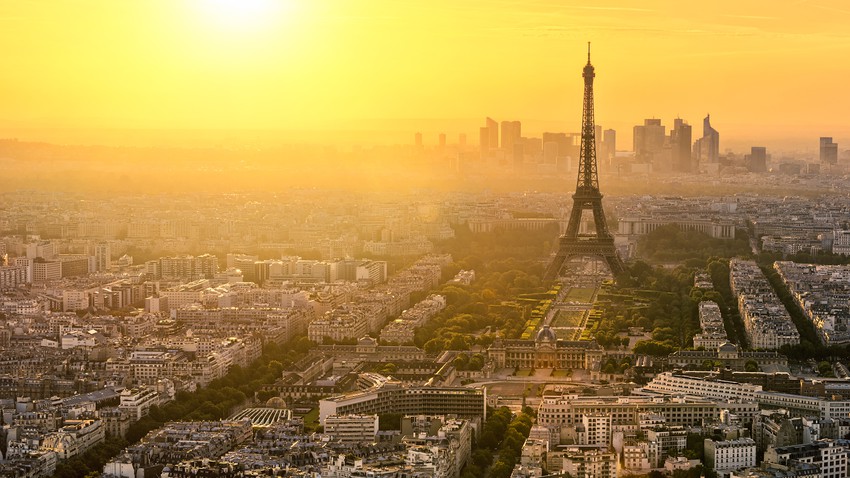 Paris is hotter than Cairo on Saturday, with the control of the heat wave that hits the European continent