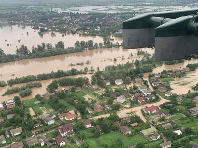 Due to the floods ... three people died and hundreds were evacuated in Ukraine