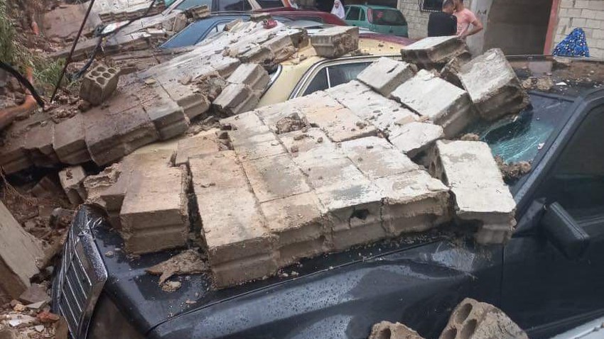 بالفيديو | عواصف رعدية غير مسبوقة تجتاح مناطق من سوريا ولبنان وتتسبب بوفيات وأضرار واسعة بالفيديو | عواصف رعدية غير مسبوقة تجتاح مناطق من سوريا ولبنان وتتسبب بوفيات وأضرار واسعة