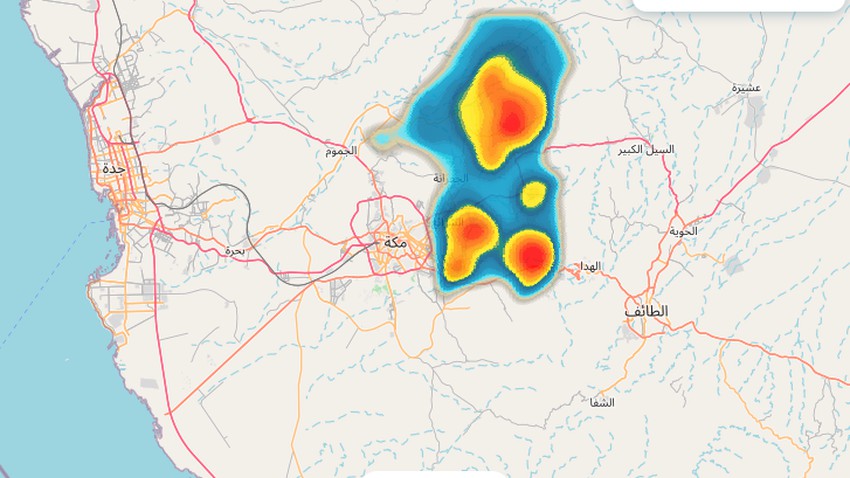 Mecca | Thunderstorms approaching from the east and possible thunderstorms in the next hour