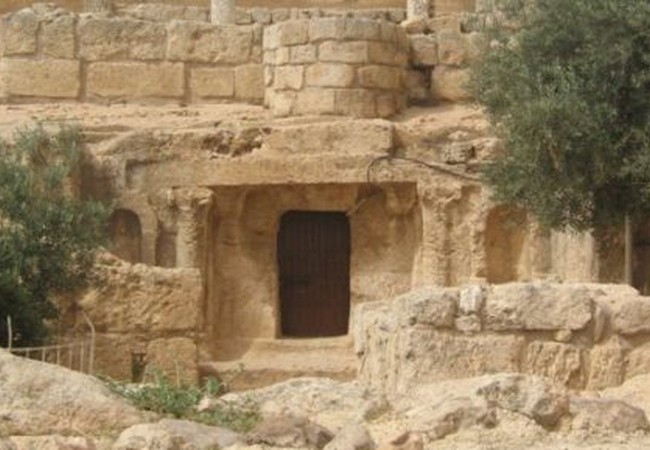 أين يقع الكهف الذي لبث فيه أهل الكهف 300 سنة طقس العرب طقس العرب