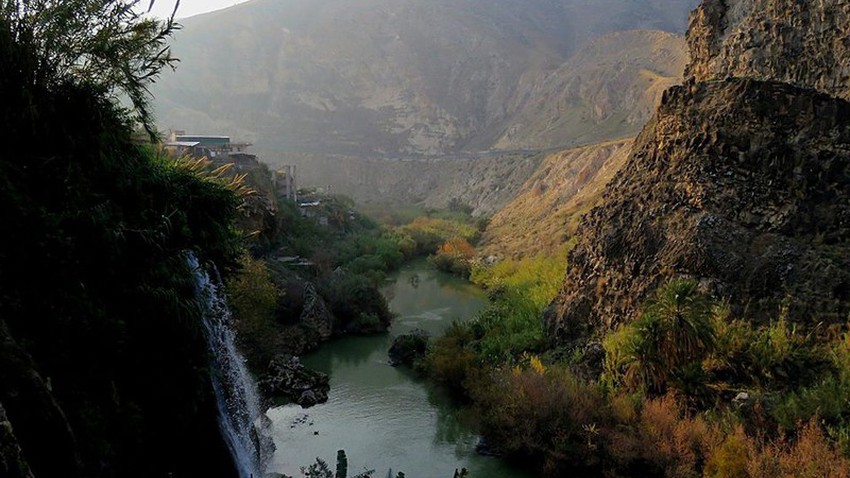 The Jordanian Hamma and the Yumok River..a tourist and therapeutic destination