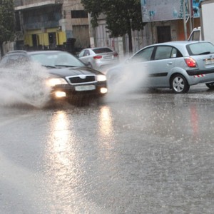 بالفيديو : ذكريات ثلوج العاصفة أليكسا في الخليل ..