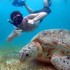 برهنتيان .. الجزيرة التي يتوقف عندها الزوار في ماليزيا