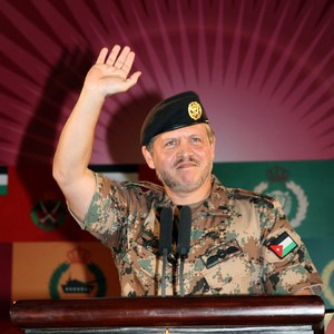 جلالة الملك يُحقق أمنيات عددٍ من أطفال  بمركز الحسين    