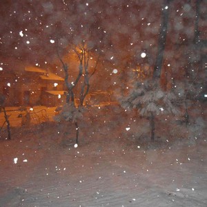 بالفيديو : عندما ملأت الثلوج مناطق دمشق وريفها مطلع عام 2013م  !  