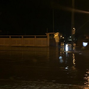 بالصور: جدة تغرق !