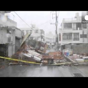 بالفيديو : الإعصار "نيوغوري" يصب غضبه فوق الجزر الجنوبية الغربية لليابان