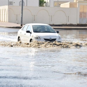 فيديو جديد لثلوج عام 2013 م في أحياء مُختلفة من دمشق الياسمين !