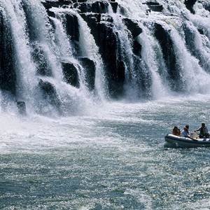 شلالات موكونا.. السقوط الحر في البرازيل وابتلاع كل شيء في الأرجنتين