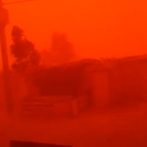 عاجل: عواصف رملية شديدة تؤثر على الرويشد و بعض مناطق البادية الشرقية