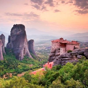 Meteora .. a Greek tourist site in the middle of the sky