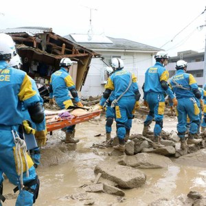 بالفيديو : انهيار أرضي ضخم يخلّف ضحايا وأضرار كبيرة في هيروشيما
