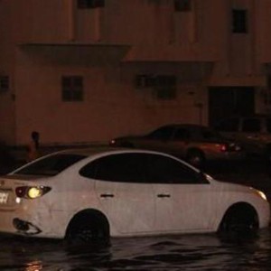 أمطار الخير تزور ينبع ..شاهد