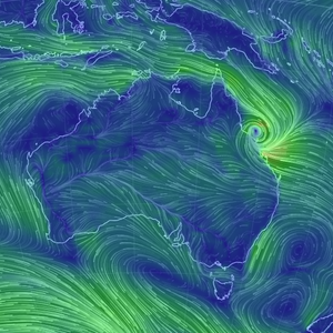 بالفيديو : العاصفة الاستوائية ديلان تضرب شمال أستراليا بكل قوّة