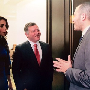 بالصور : انهيار سور مبنى إدارة التربية والتعليم بالأحساء 