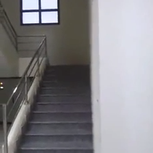 بالفيديو : شاهد كيف دخلت مياه الأمطار الأحد على جامعة حائل 