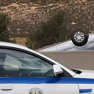 بالصور: حادث مروري و أزمة سير خانقة على طريق المطار عصر السبت