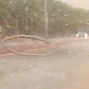 أمطار غزيرة على الرياض عصر الثلاثاء 29-6-1435 هـ