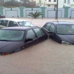 بالفيديو :مدينة تونسية تغرق تحت وابل الأمطار الطوفانية 