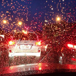 بالصور : أرض الأردن العطشى ترتوي بالأمطار بعد صيام طويل