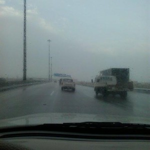 بالصور : أمطار رعدية غزيرة وسيول في الدمام مساء الثلاثاء وصباح الأربعاء 