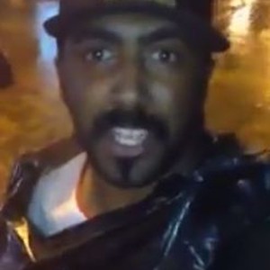 فيديو مضحك: آخر ابتكارات الشباب السعودي في مواجهة الامطار 