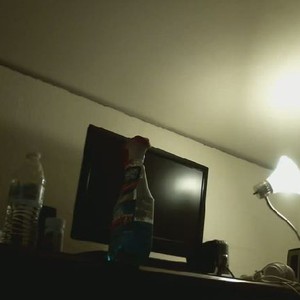 شاهد كيف اهتز المنزل لحظة وقوع زلزال لوس انجلوس 