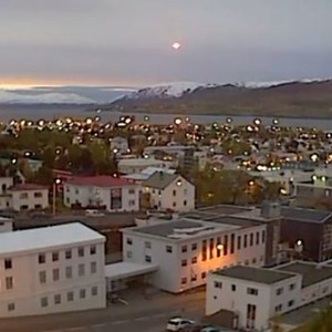 بالفيديو: رُعب في أيسلندا بعد هُبوط جسم غريب من السماء 