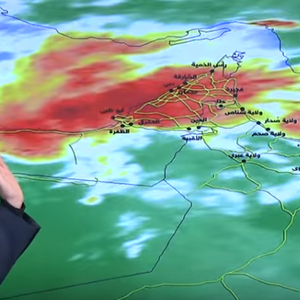 بالفيديو: اخر تحديثات الحالة الجوية المؤثرة على سلطنة عمان والامارات