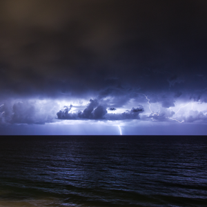 بالفيديو: سعوديون يحققون حلم حارس مسجد هندي في بناء جامع ببلاده  