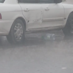 بالفيديو: الرياض تستيقظ على وقع الامطار الغزيرة 