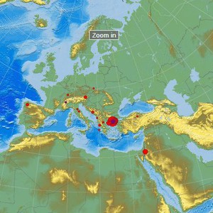 بالفيديو: أسترالي يذكر اسم الله على الاغنام .. شاهد ما سيحدث 