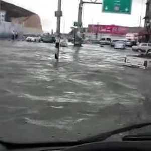 الأمطار الغزيرة تُغرق مدينة الناصرة الفلسطينية 