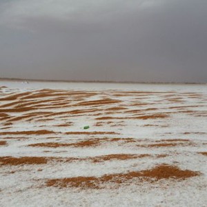 شوارع رماح وميادينها تتزين باللون الأبيض 