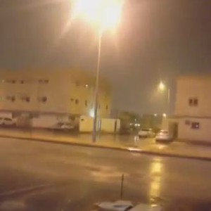 بالفيديو: شاهد العاصفة المطرية التي ضربت شمال الرياض مساء الأربعاء 