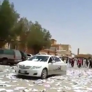 مأساة حقيقية ..شاهد كيف يحتفل أطفالنا بانتهاء الدراسة