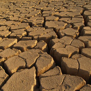 مئات الآلاف من "الغزيين" يعانون من شح المياه