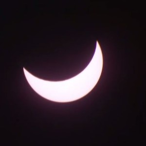 بث حي ومباشر لكسوف الشمس في القارة الأوروبية (انتهت تغطية الحدث)