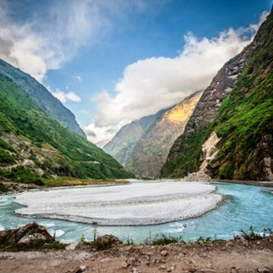 بالفيديو: أرض نيبال الساحرة.. تستحق الزيارة والتطوع