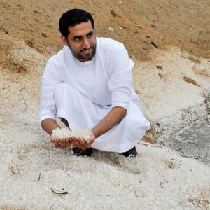 لحظة وصول العاصفة البردية إلى رأس الخيمة