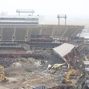 بالفيديو: هدم استاد مترودوم بالمتفجرات